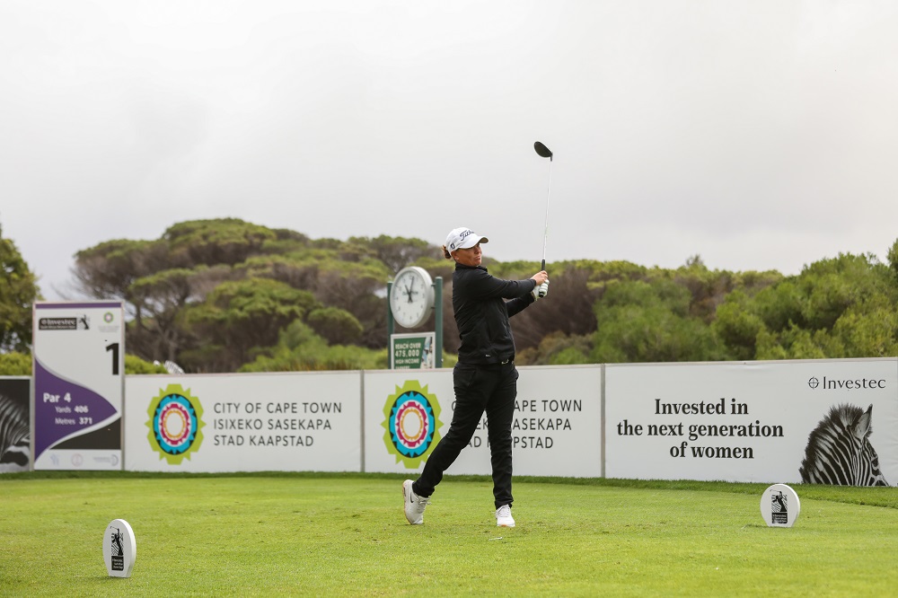 Pace shares lead as round 3 suspended in SA Women’s Open