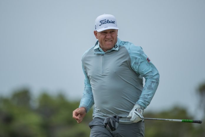 Humewood Gc Strydom fights conditions to go four-under at Humewood | SA Tour Golf