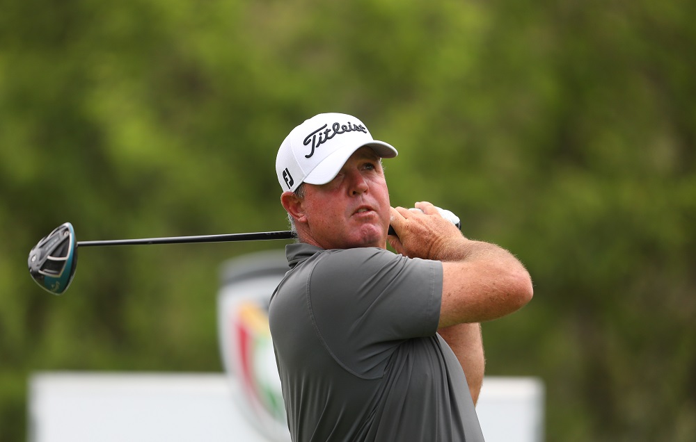 Van den Heever tames Magalies with 64 to qualify for Pecanwood