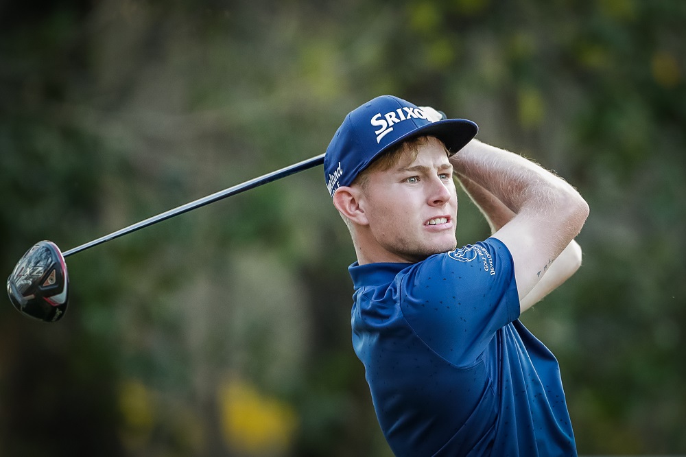 Van Velzen makes 10 3s on his way to 8-under 64 at Irene