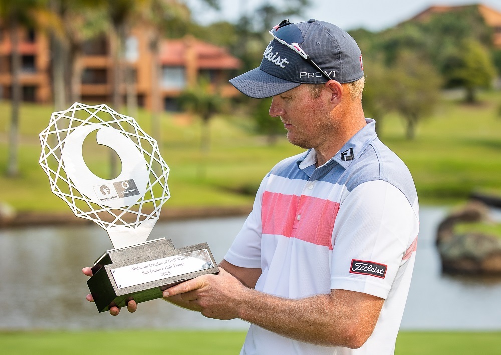 Dingle gets his win at last at San Lameer