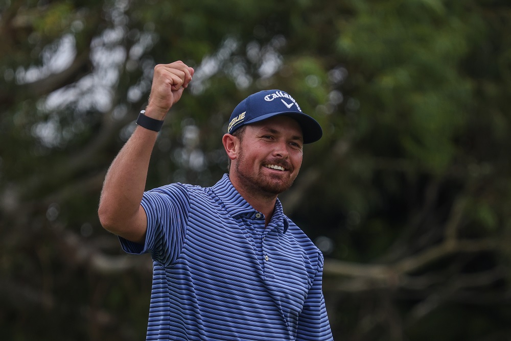 Follett-Smith ends 4 tough years with 2nd triumph in Cape Town