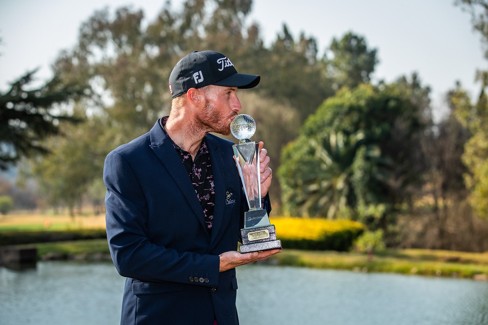 Back 9 blitz earns Mitchell SunBet Challenge Time Square title