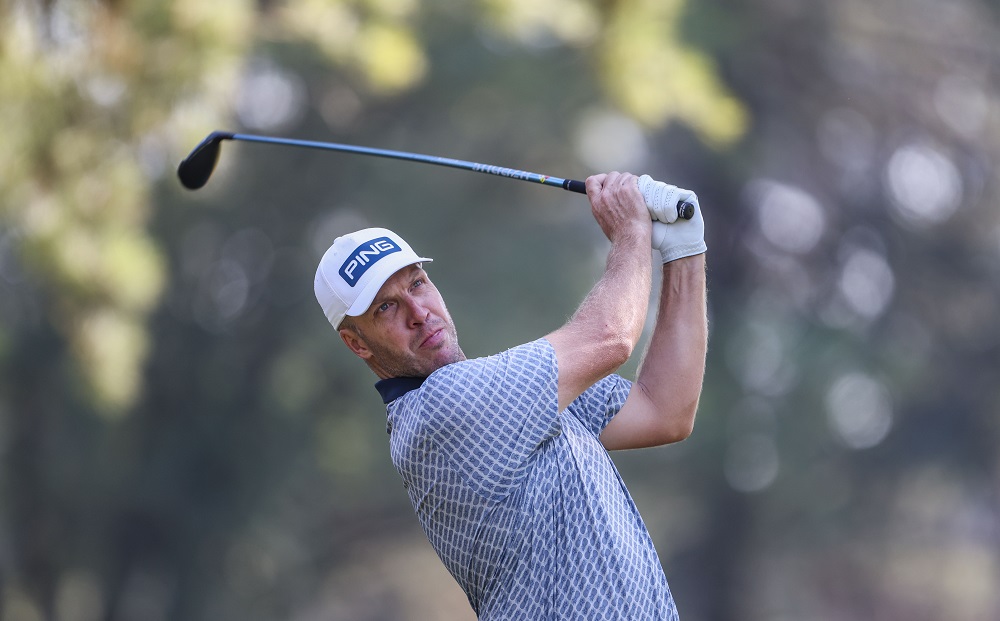 Schietekat’s 64 just what doctor ordered at Mediclinic Invitational