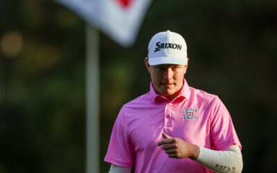 Van Velzen continues dizzying climb up world rankings ladder