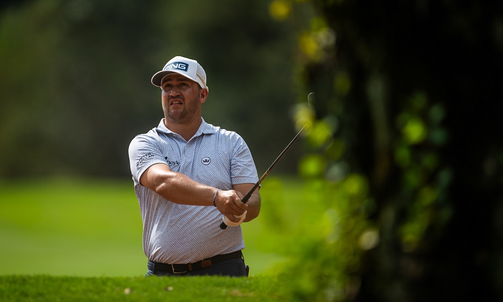 Lawrence charge falls short as Manassero wins again after 11 years