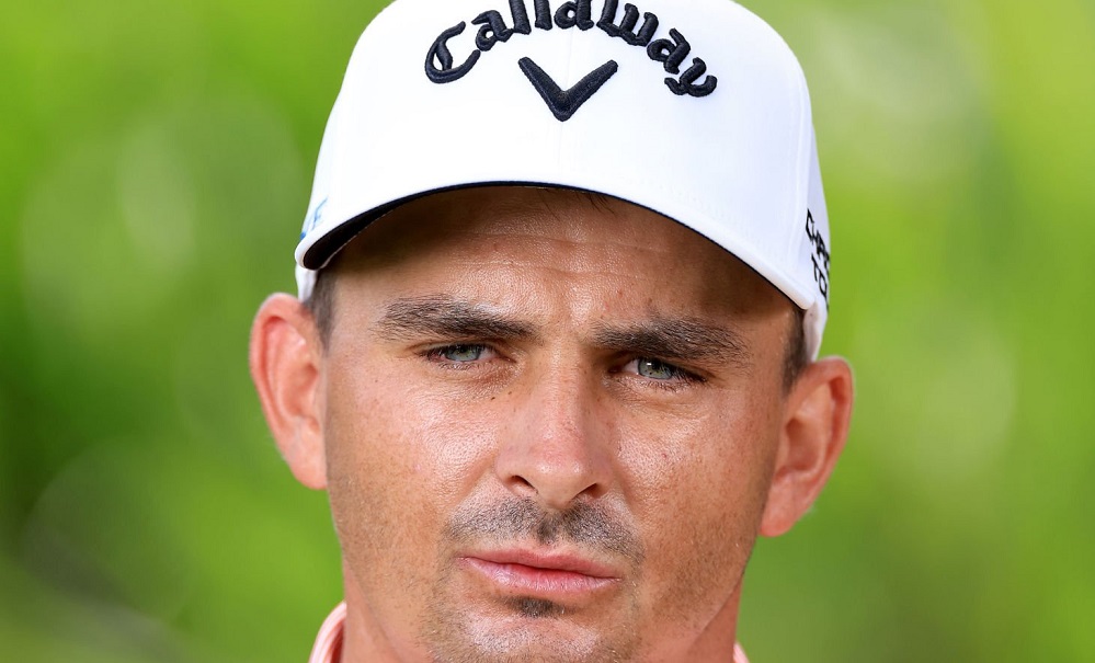 Bezuidenhout back on the rise on world rankings after 3rd in Japan