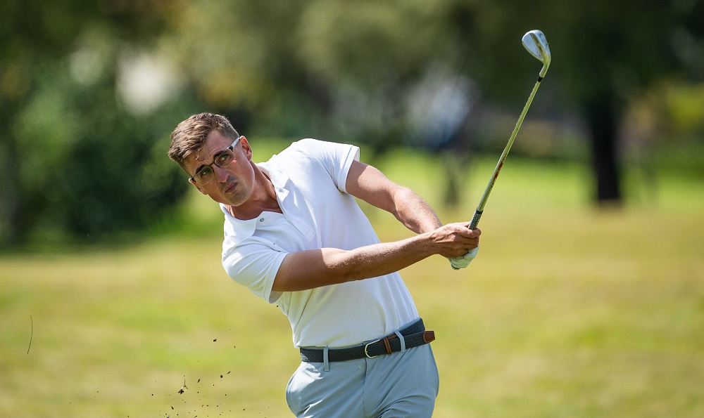 Roets pulls clear ahead of final round at Blue Valley