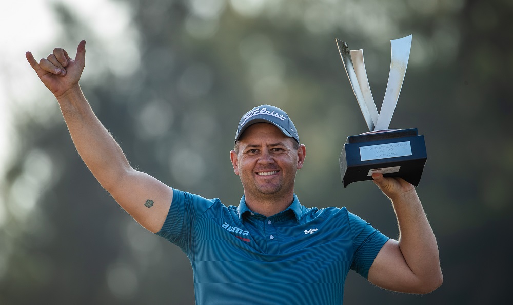 Van Tonder wins play-off to take Gary & Vivienne Player Challenge title