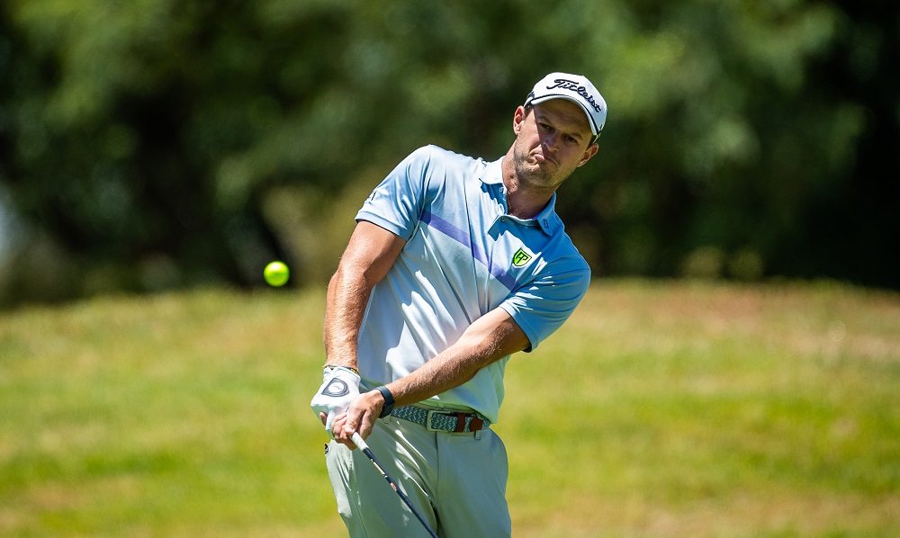 Basson rides last year’s form to a share of Big Easy lead at Ebotse