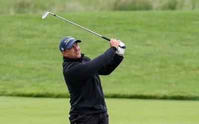 Fichardt hangs on after 2nd round of 73 in Senior PGA Championship