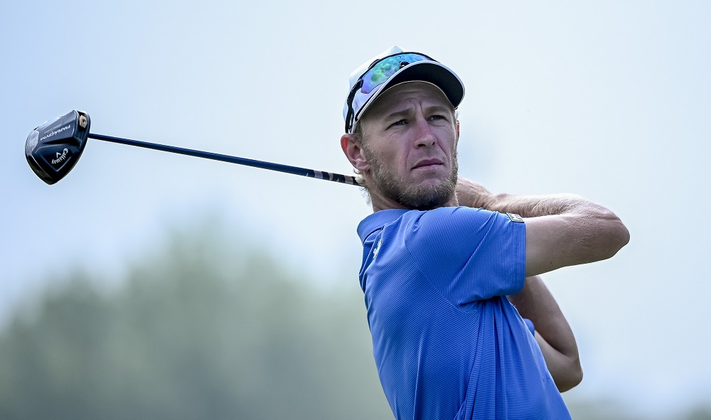 Strong start gives Joubert slender 1st-round lead at Dainfern