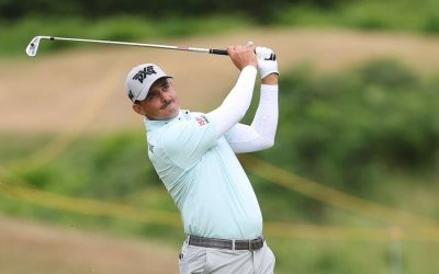 Bezuidenhout takes share of 1st-round lead in Open at Royal Portrush