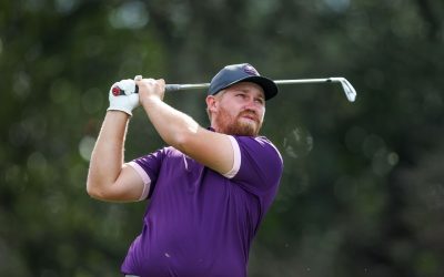 Van der Merwe shoots 63 to pull 3 shots clear at CMR