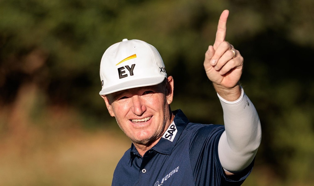 Els takes 2-shot lead after 2nd round of Dominion Energy Charity Classic