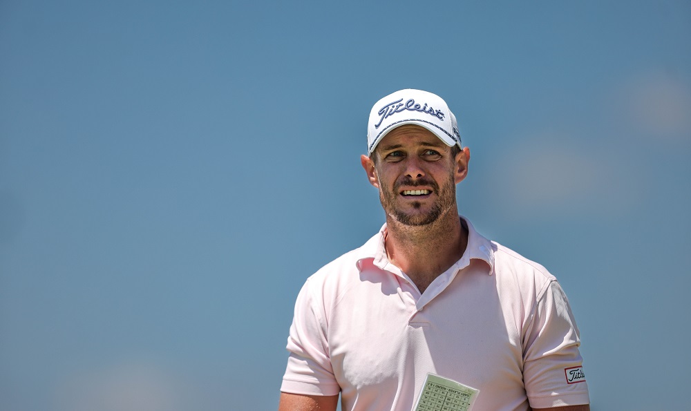 Brilliant 10-under gives Ryan round 1 lead in Blu Label Unlimited Challenge