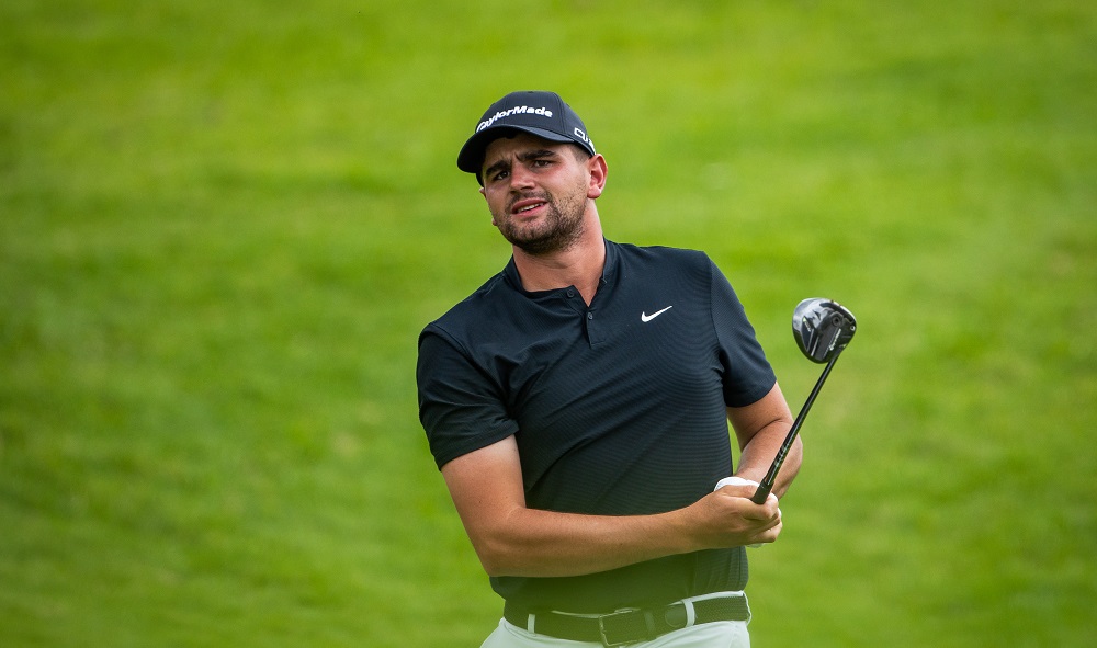 Jarvis moves into pole position at Ebotse in Hyundai Open