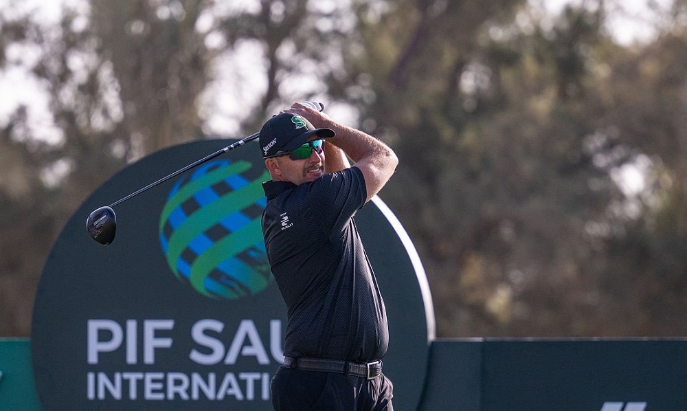 Burmester goes low to move to 6th at halfway mark in Saudi Arabia