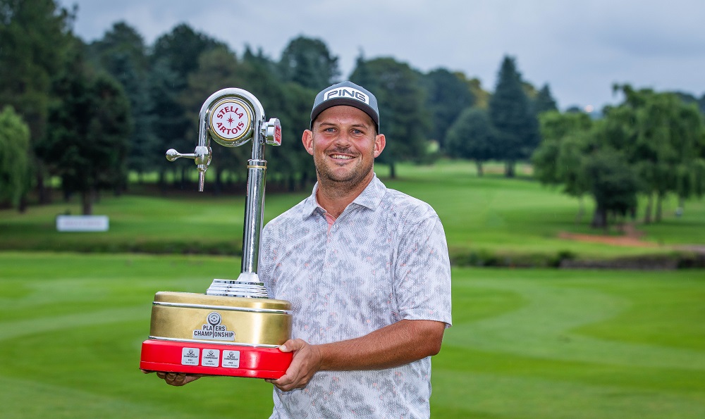 Ritchie continues winning with title in Stella Artois Players Championship