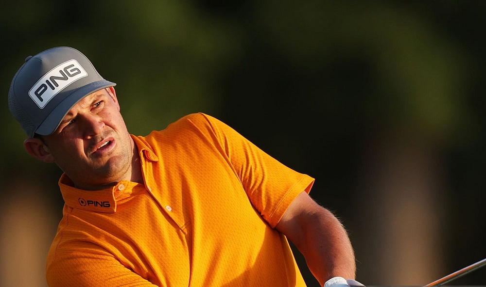 Ritchie shakes off double-bogey for share of 3rd in Dubai Desert Classic