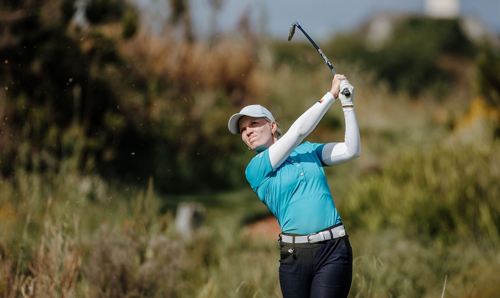 Sattelkau chasing back-to-back titles with opening 67 at The Links