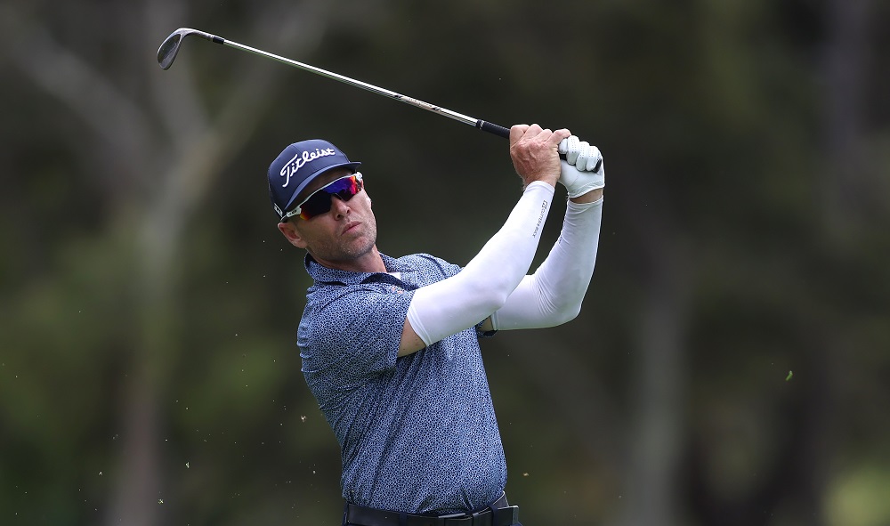 Cool Fisher maintains Cape Town Open lead with moving day 67