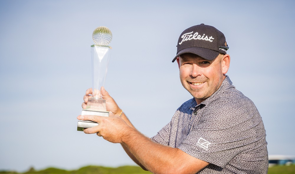 Walters ends 15-year victory drought with win at Humewood
