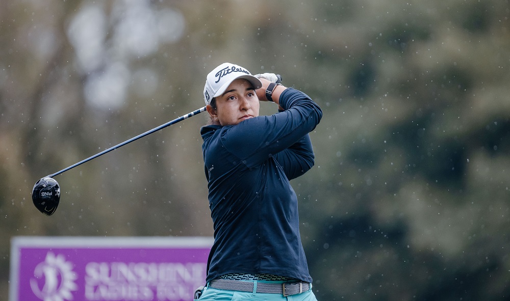 Du Toit just 1 back as Napoleaova leads in Jabra Ladies Classic