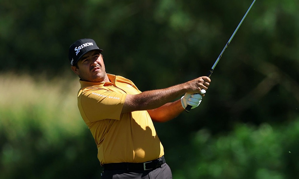 Du Plessis grabs halfway Munich lead with final-hole eagle