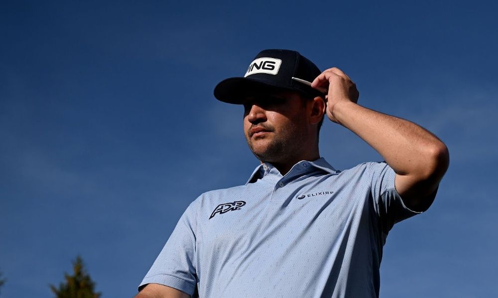 Defending champ Lawrences starts with 6-under in Switzerland